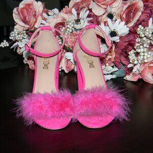 Barbie Hot Pink Faux Feather 4.25" Block Heels – Women's Size: 8.5